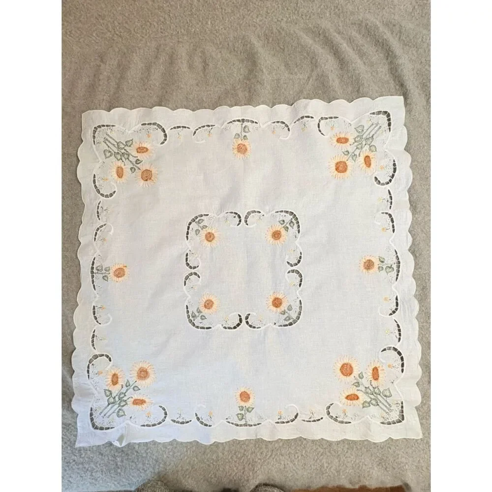 Vintage Sunflower Tablecloth Embroidered Cutwork 32” Cotton Floral